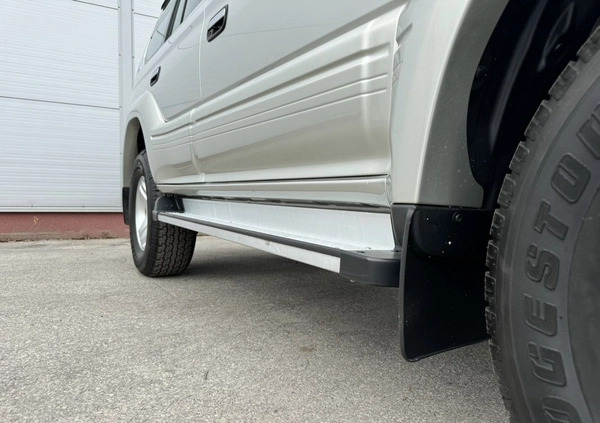 Toyota Land Cruiser cena 68500 przebieg: 205451, rok produkcji 2000 z Starachowice małe 781